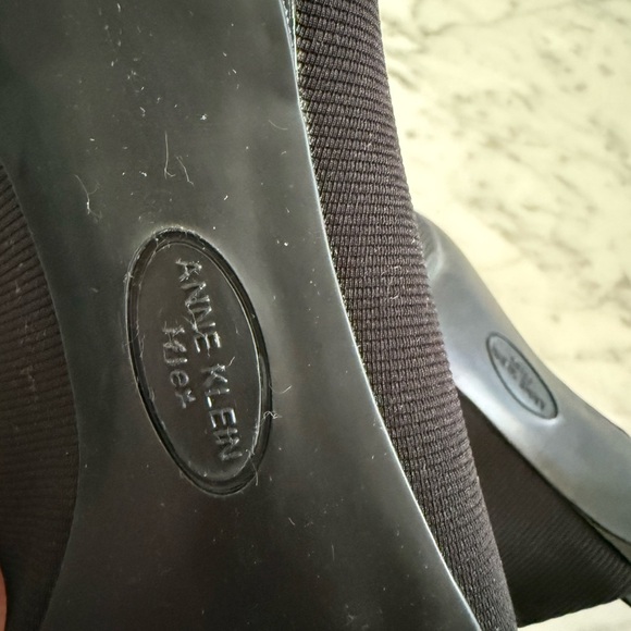 Anne Klein iFlex Black Pointed Toe Mule Kitten Heel Y2K Minimalist Size 8.5 90s - Picture 5 of 7